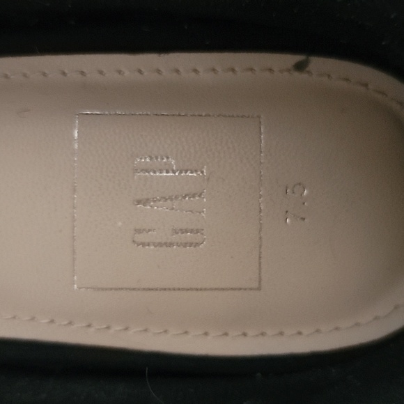 Gap flats - Picture 2 of 4